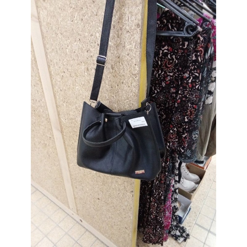 Sac noir Manukian